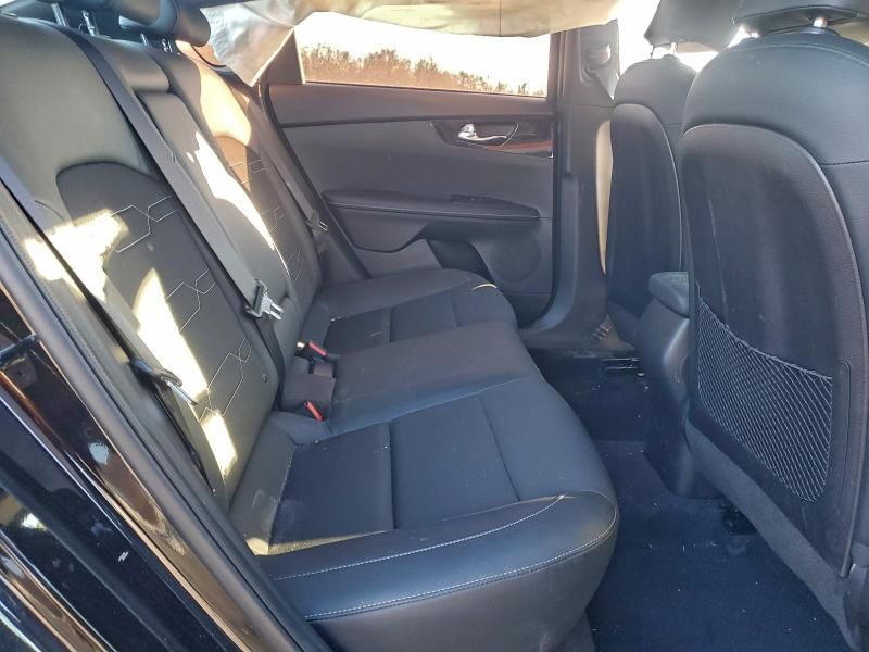 2021 KIA Forte gt Line