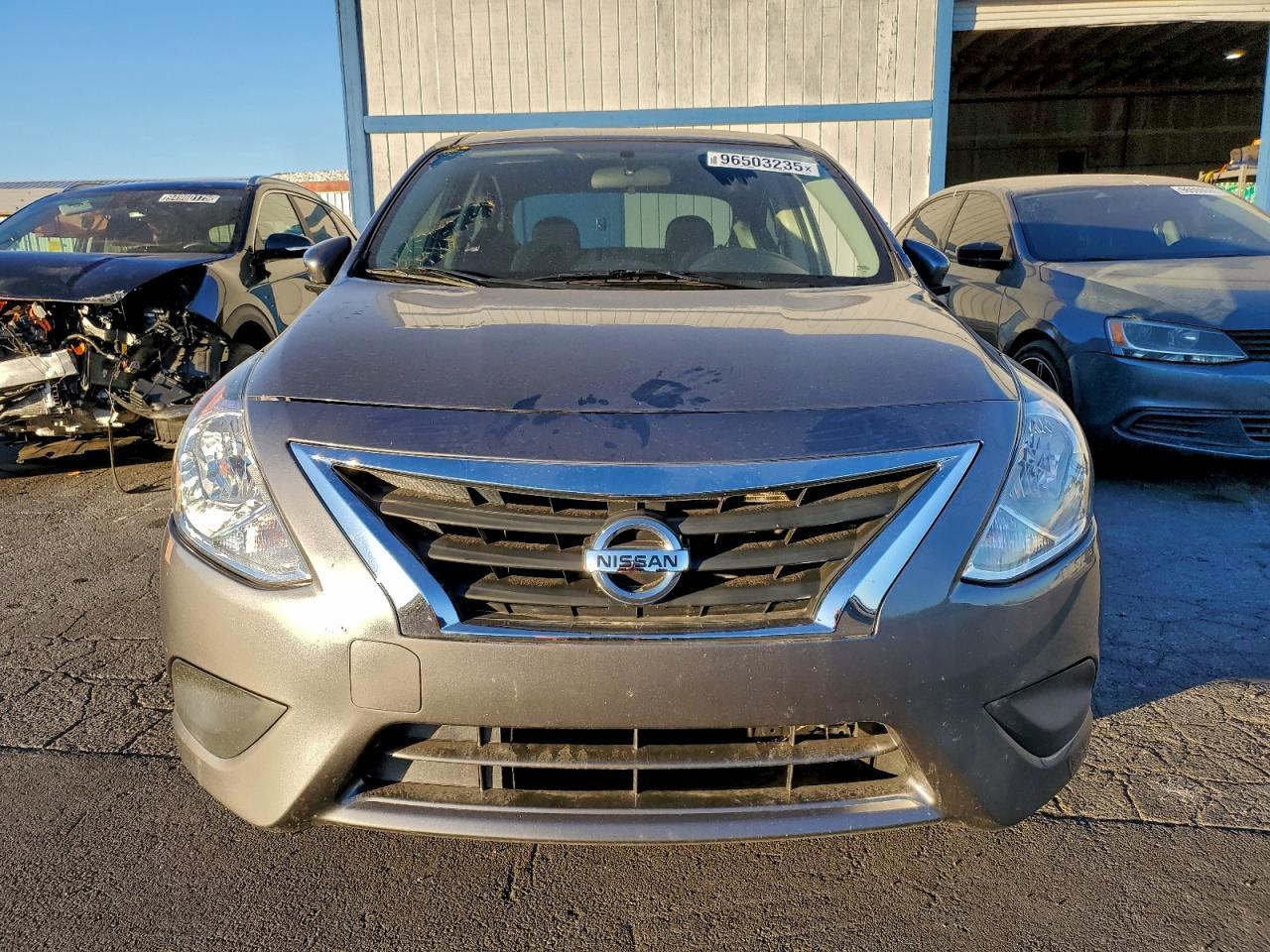 2019 Niss Versa sv