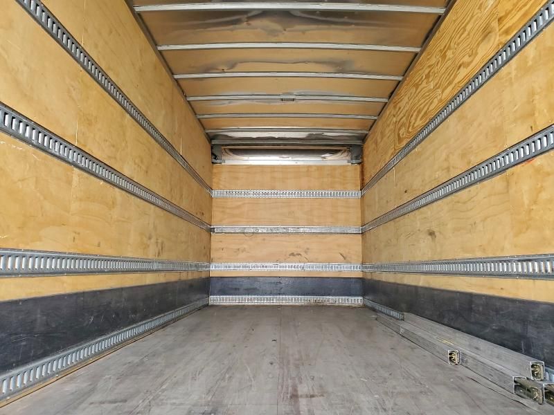 2019 Freightliner Business Lass M2 BOX Truck