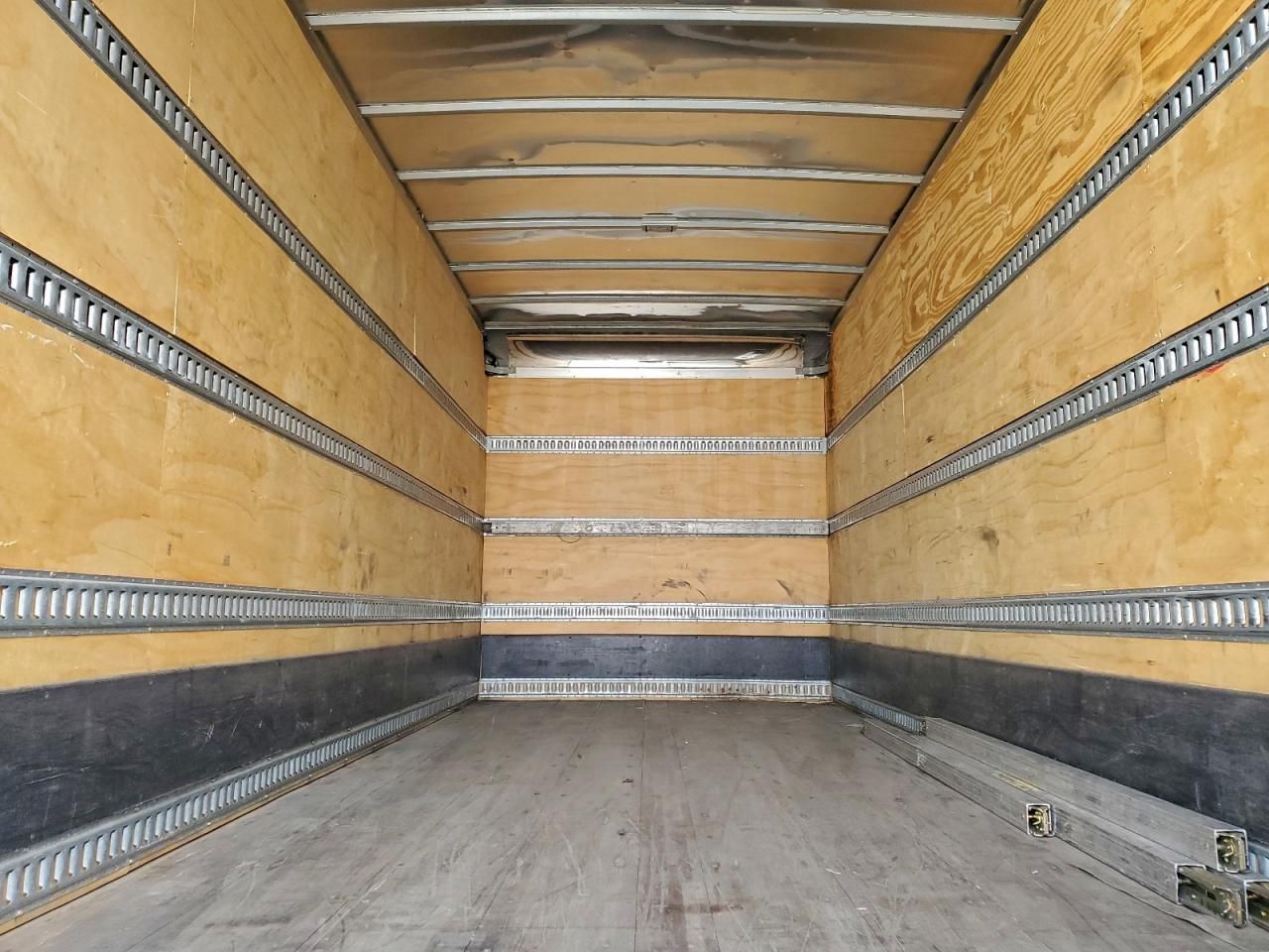 2019 Freightliner Business Lass M2 BOX Truck