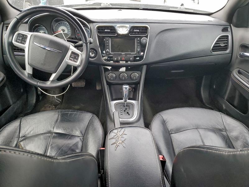 2012 Chrysler 200 Limited