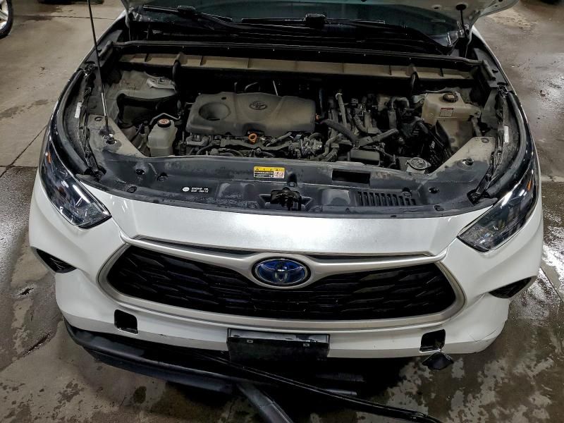 2023 Toyota Highlander Hybrid le