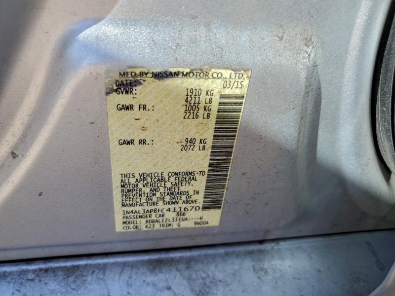 2015 Niss Altima 2.5 sv