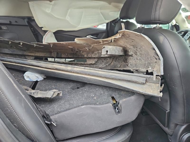 2020 Buick Encore gx Select