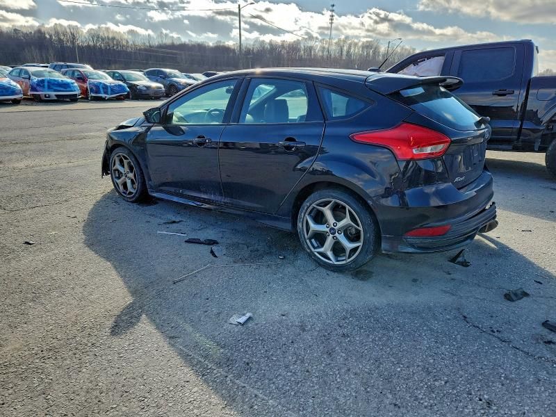 2016 Ford Focus st