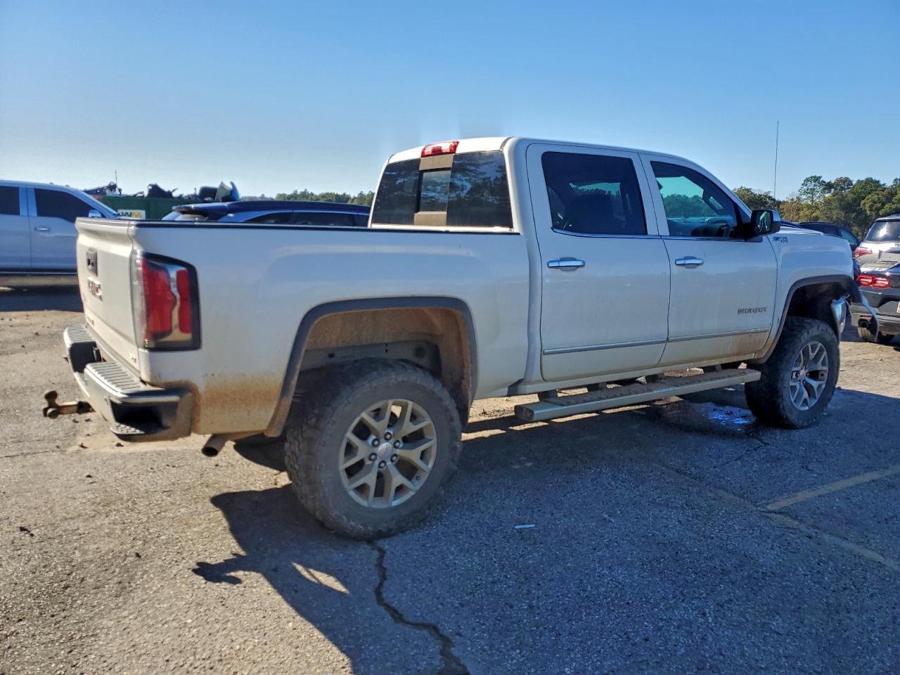 2018 GMC Sierra K1500 SLT