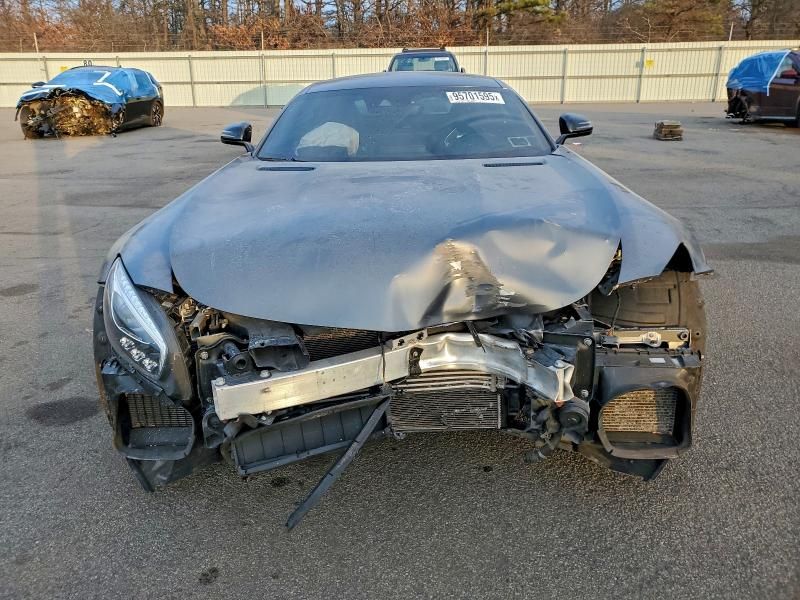 2018 Mercedes-Benz Amg gt s