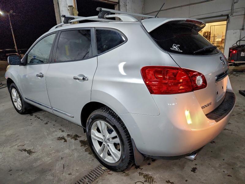 2012 Nissan Rogue s