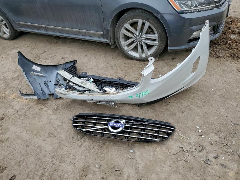 2015 Volvo Xc60 T5 Platinum