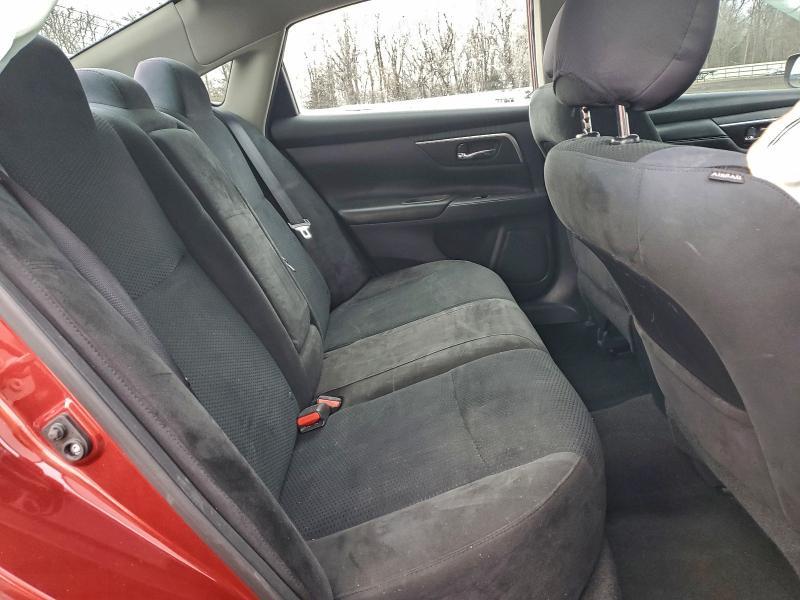 2015 Niss Altima 2.5 s