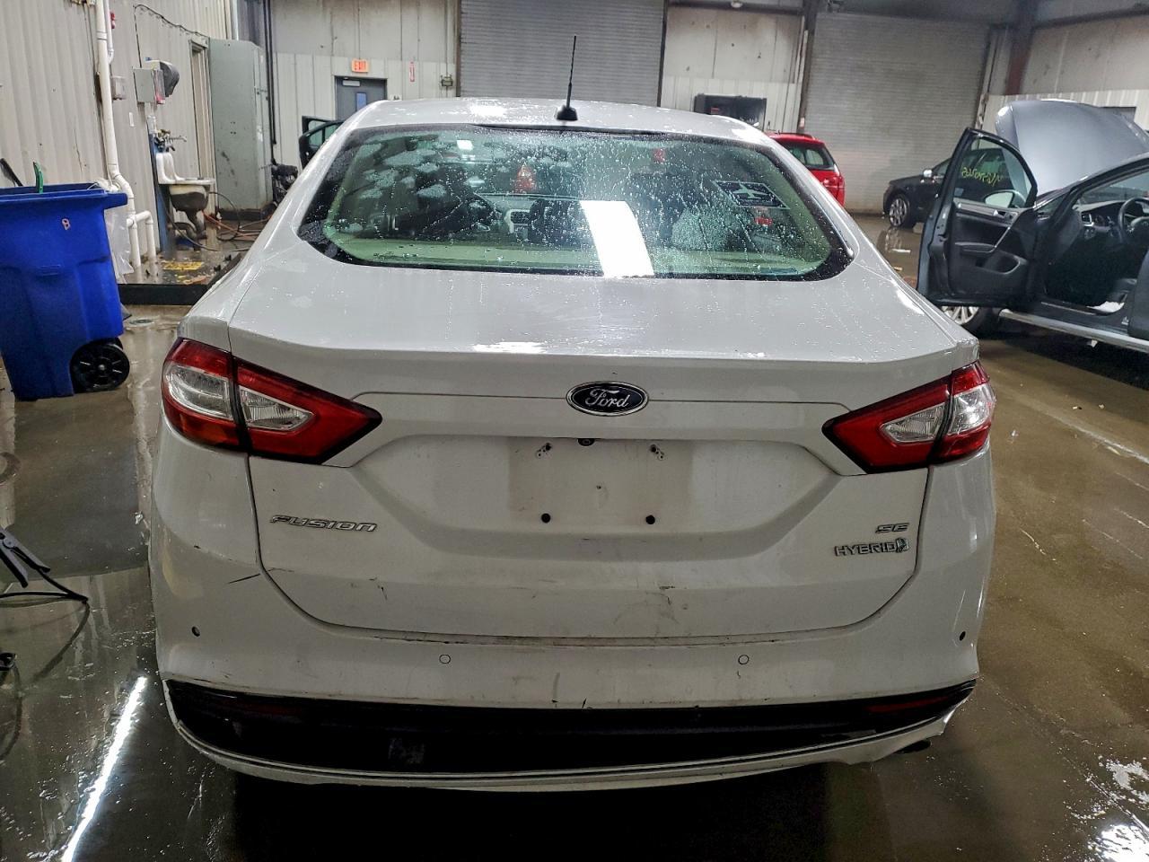 2015 Ford Fusion se Hybrid