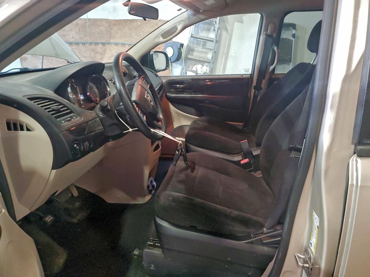 2012 Dodge Grand Caravan sxt