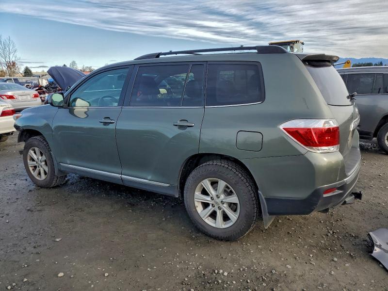 2013 Toyota Highlander se