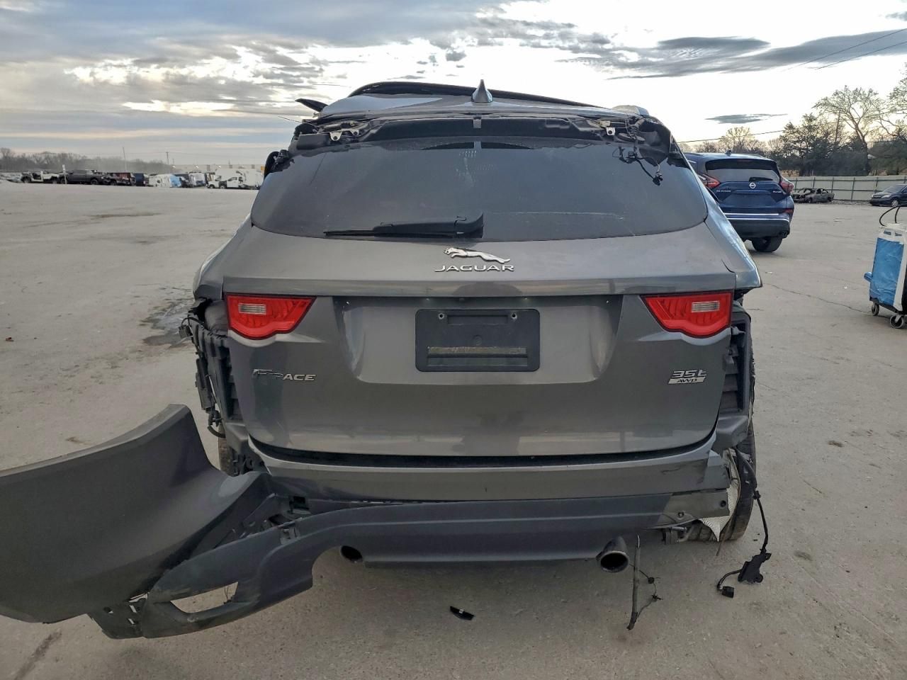 2018 Jaguar F-pace Premium