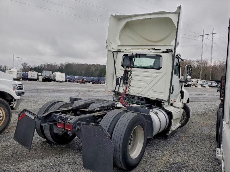 2020 International Lt625 Semi Truck