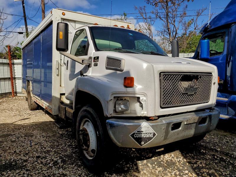 2006 Chevrolet C7500 Delivery Truck
