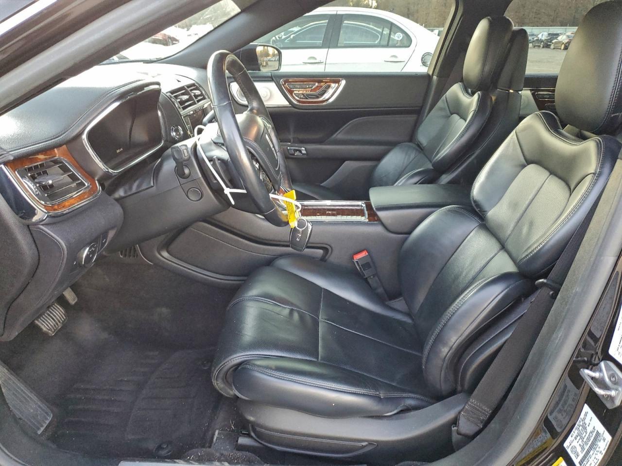 2017 Lincoln Continental Reserve