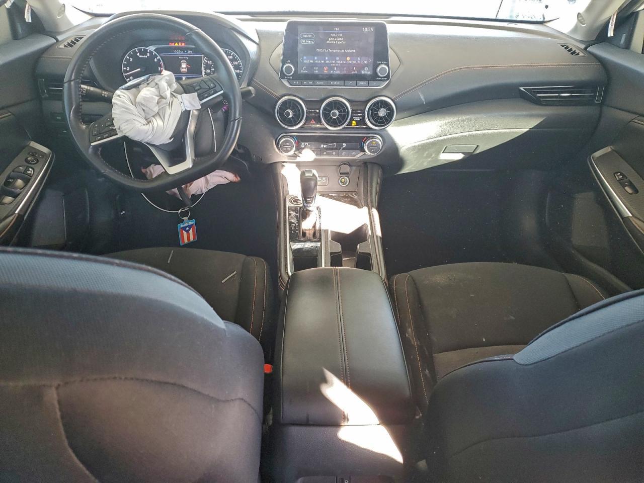 2022 Nissan Sentra sr