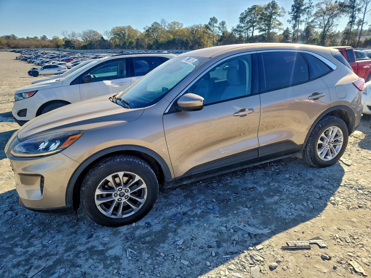 2021 Ford Escape se
