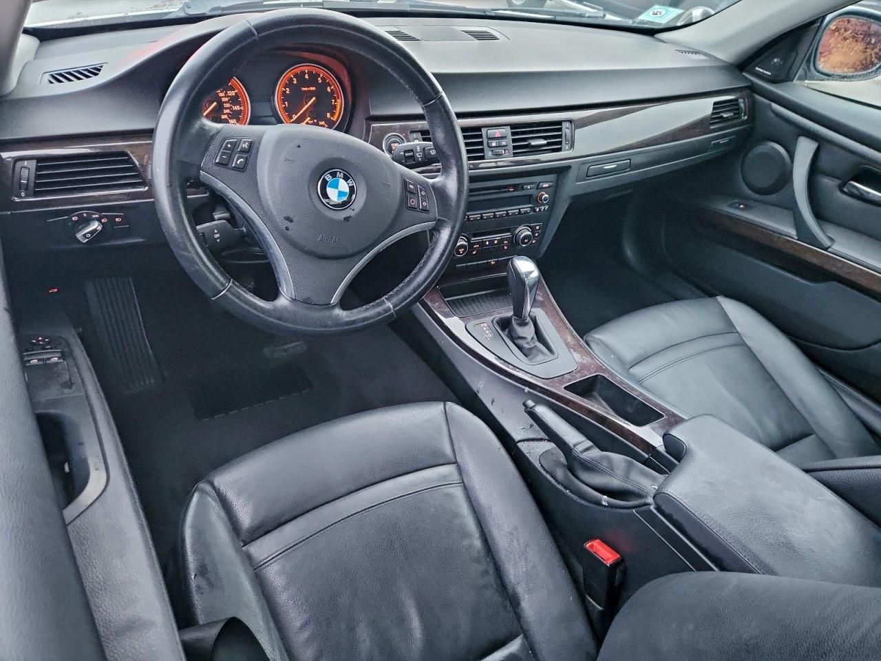 2011 BMW 335 xi