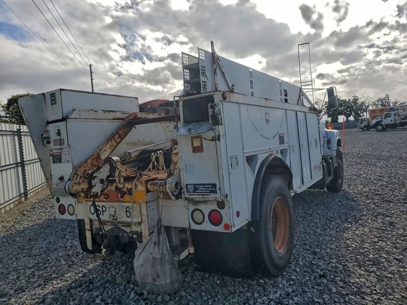 1993 Chevrolet C7500 Utility / Service Truck