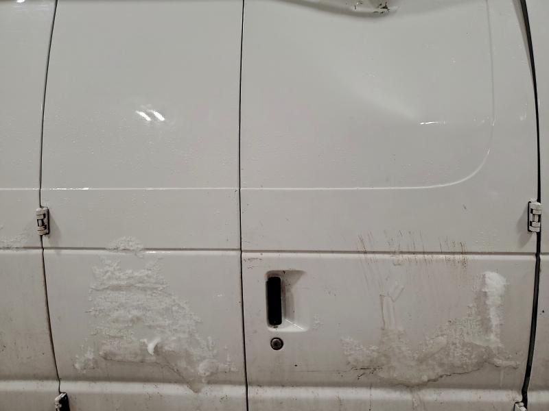 2009 Ford Econoline E150 van