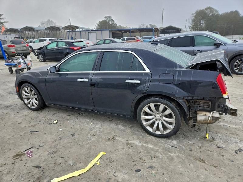 2018 Chrysler 300 Touring