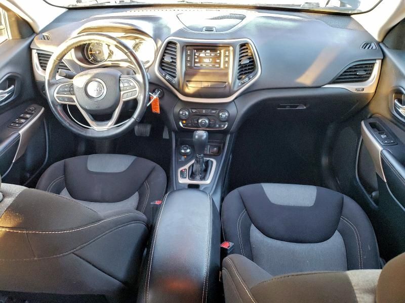 2017 Jeep Cherokee Sport