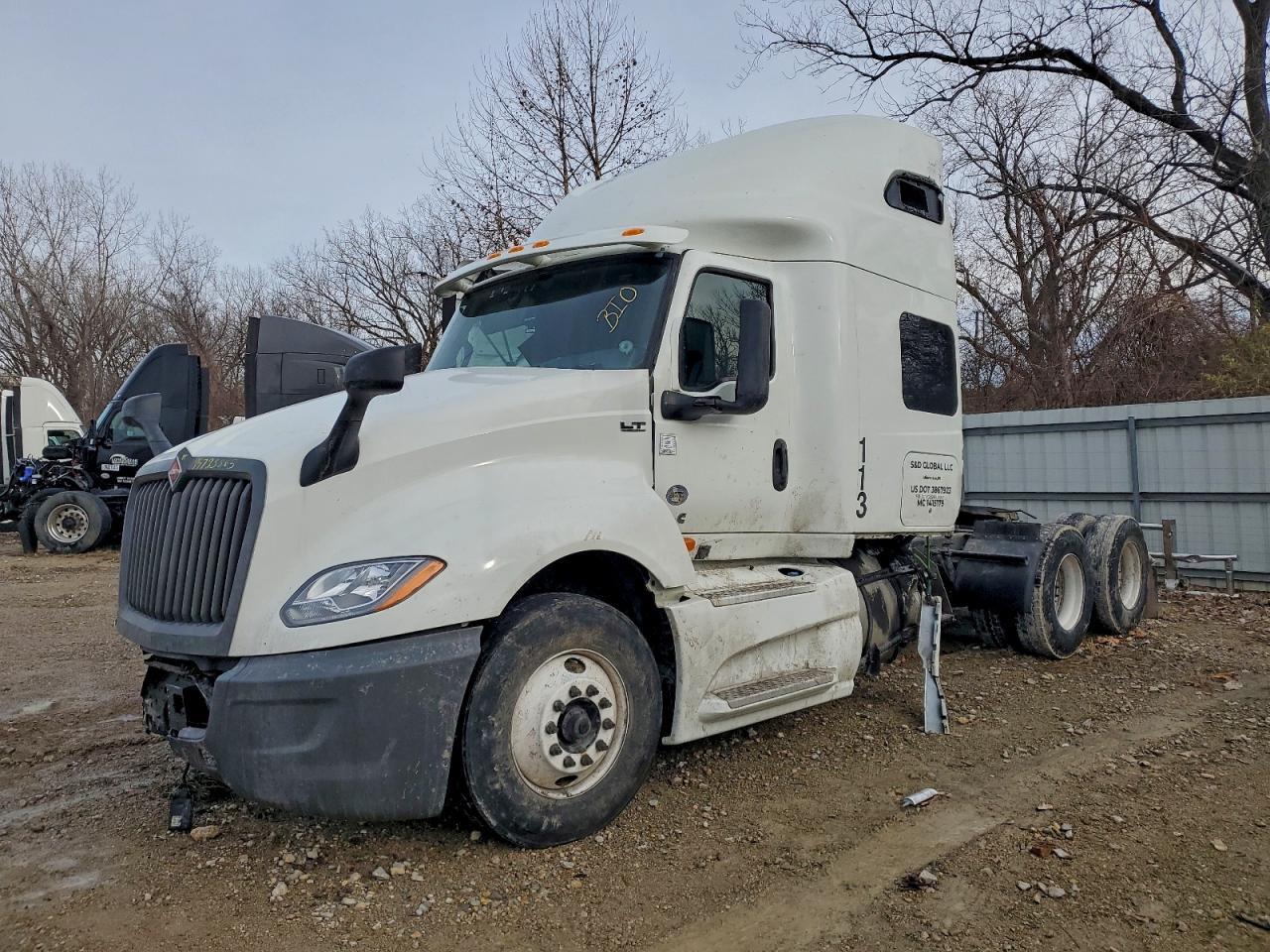 2020 International LT625