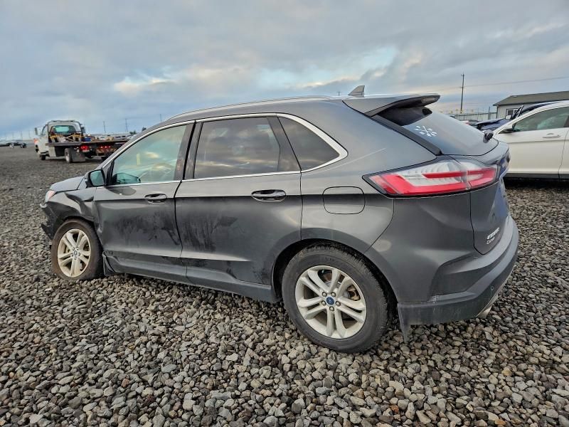 2019 Ford Edge sel
