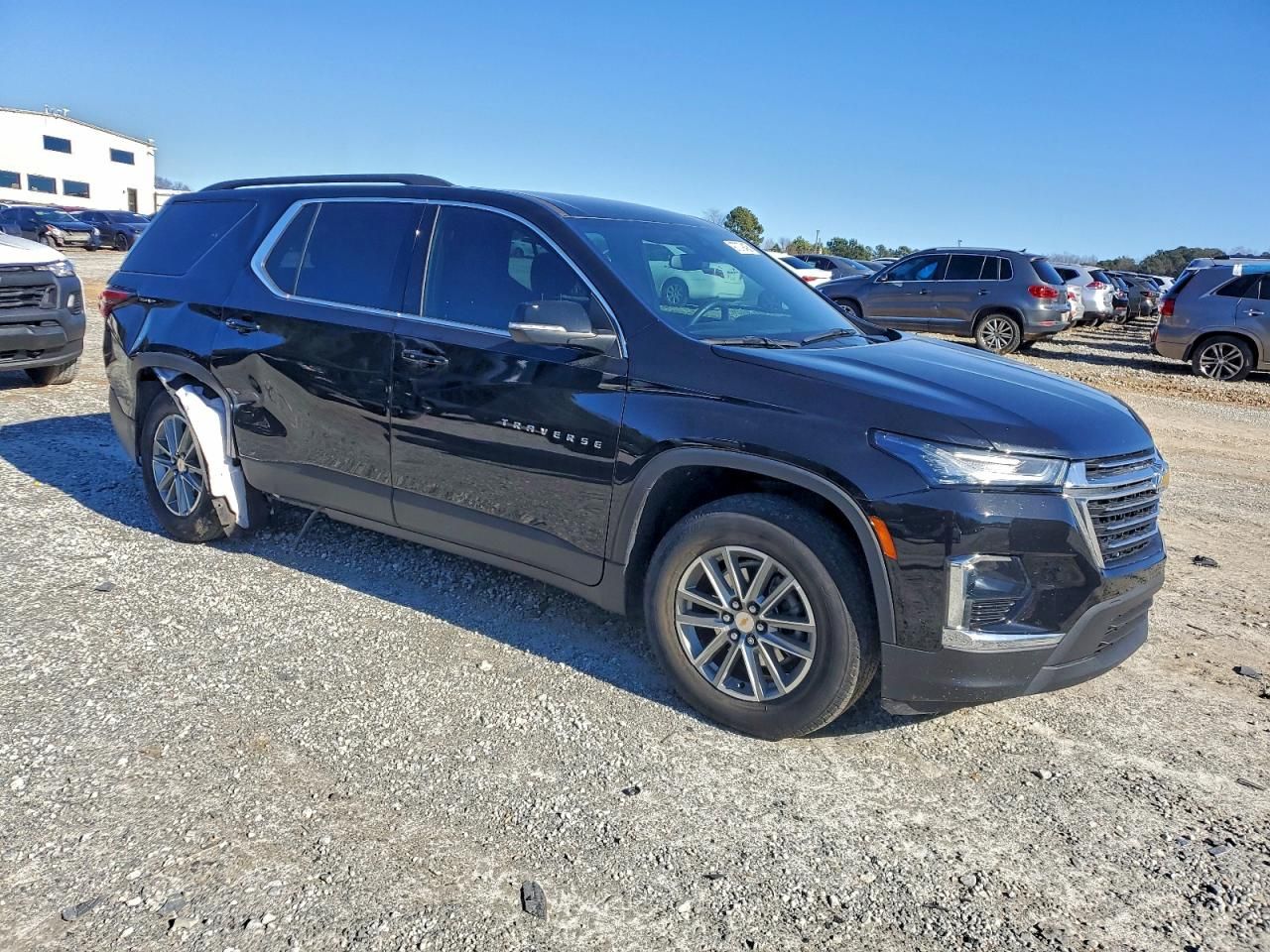 2023 Chevrolet Traverse lt