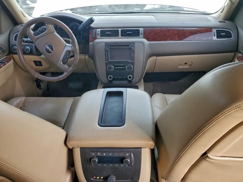 2013 GMC Yukon xl K1500 slt