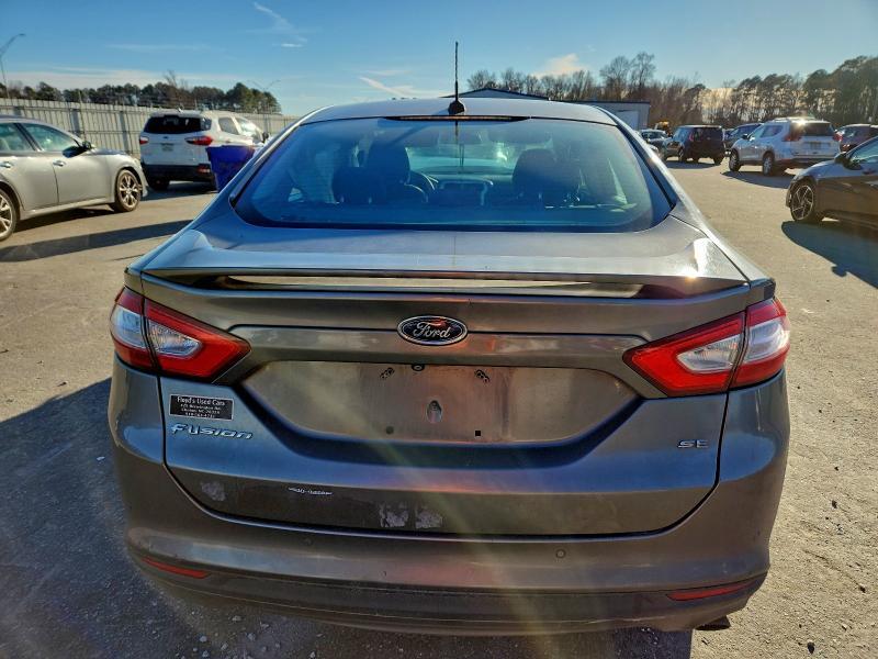 2014 Ford Fusion se