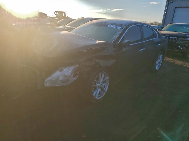 2011 Nissan Maxima s