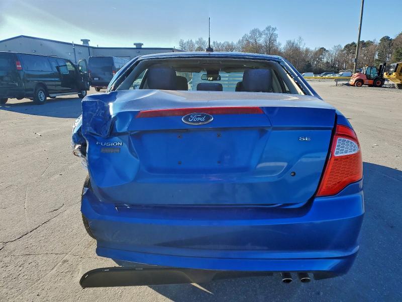 2011 Ford Fusion se