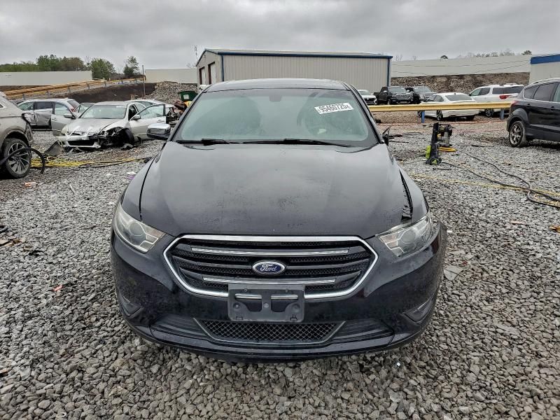 2016 Ford Taurus Limited