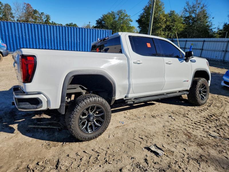 2020 GMC Sierra K1500 AT4