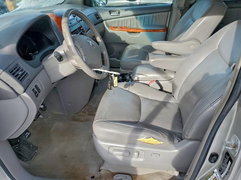 2007 Toyota Sienna xle