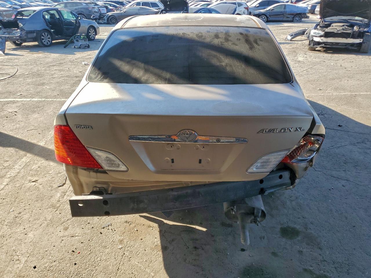 2002 Toyota Avalon xl