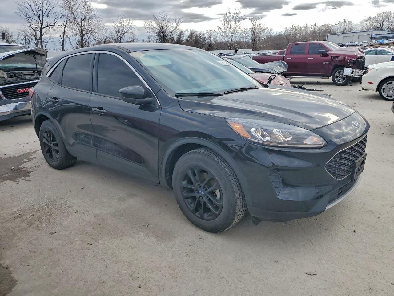 2021 Ford Escape se
