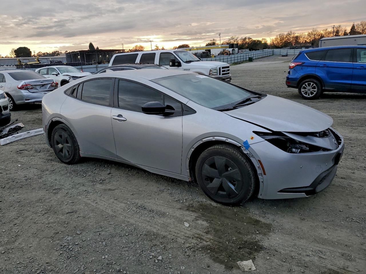 2025 Toyota Prius le