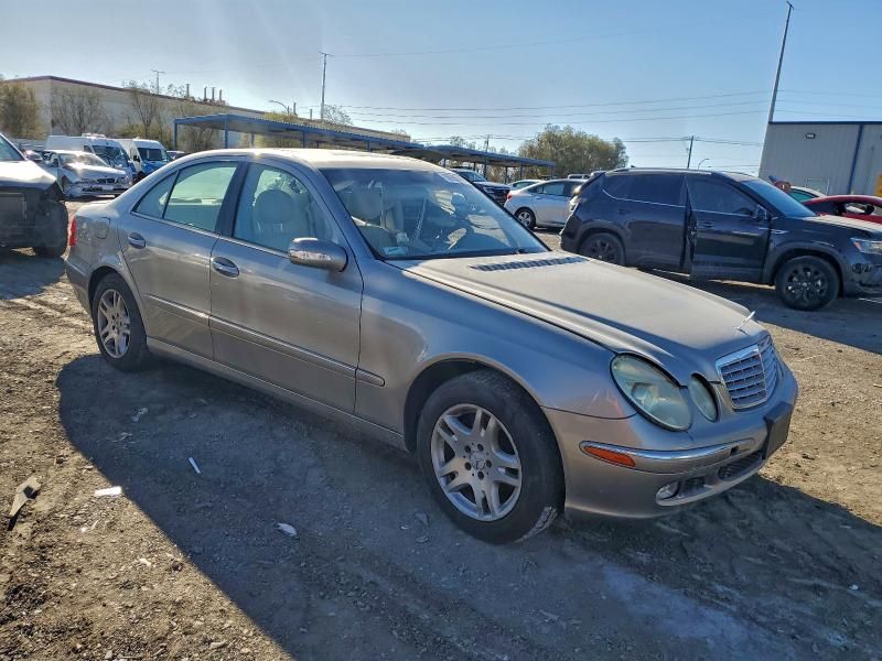 2005 Mercedes-Benz E 320