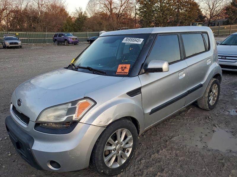 2010 KIA Soul +
