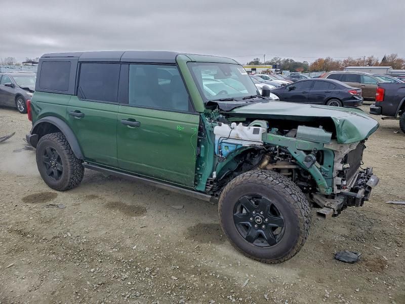 2024 Ford Bronco Black Diamond