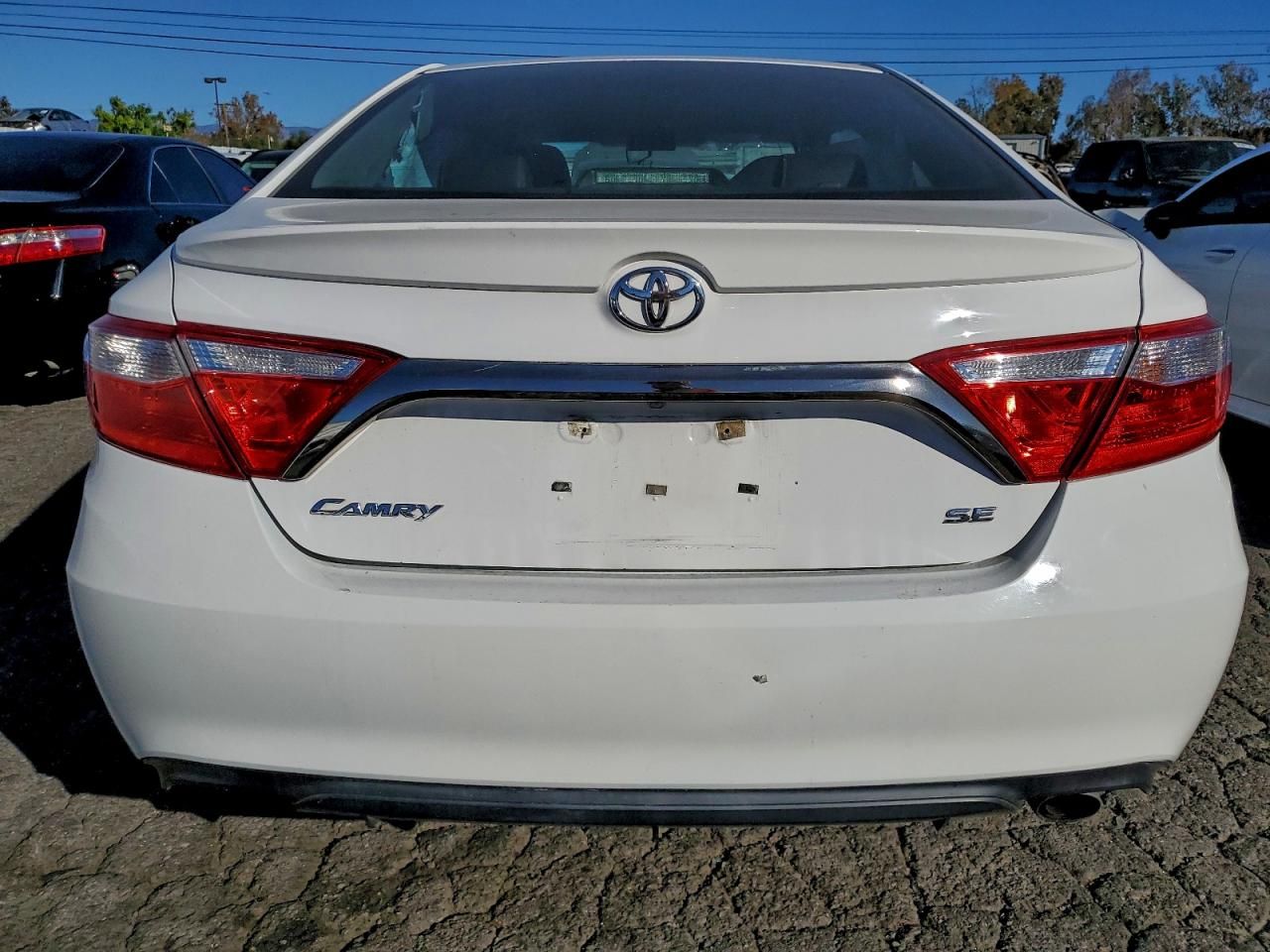 2015 Toyota Camry le