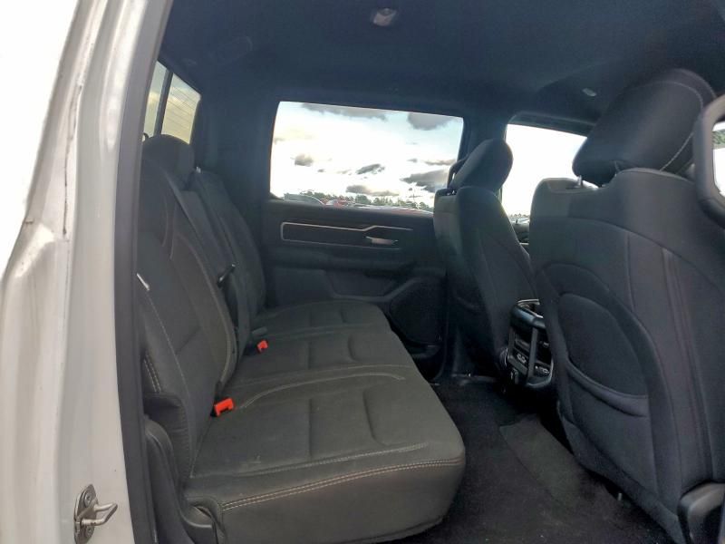 2020 Dodge Ram 1500 big Horn/lone Star