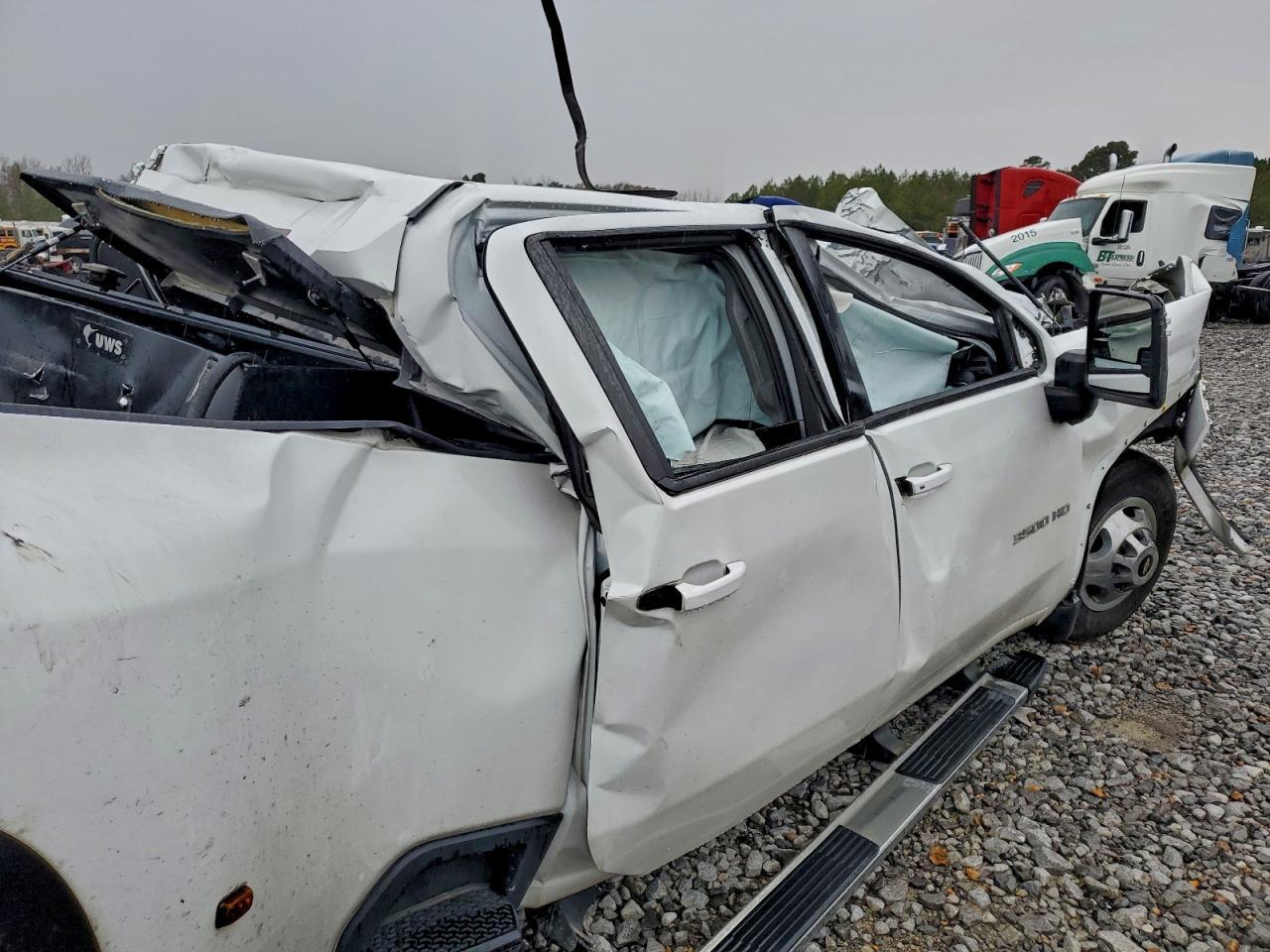2022 Chev Silverado K3500 LT