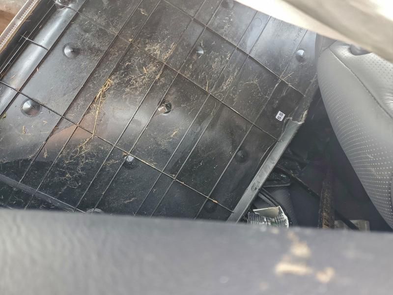 2004 Toyota Camry Solara se