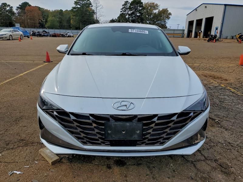 2021 Hyundai Elantra Limited