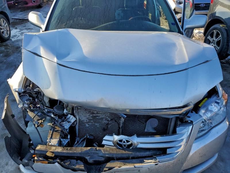 2010 Toyota Avalon xl